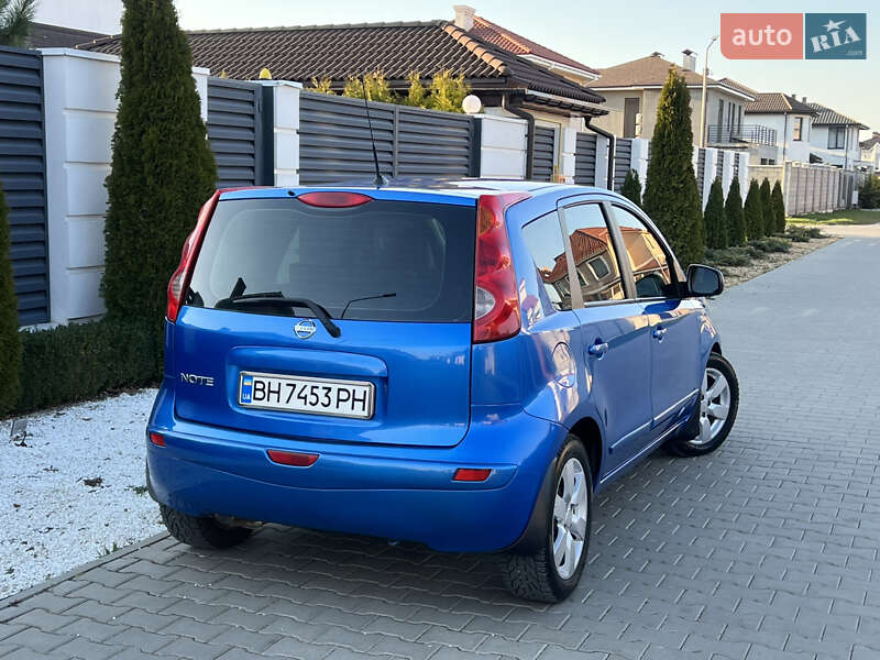 Хетчбек Nissan Note 2007 в Одесі