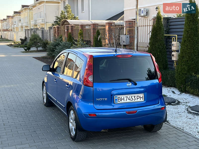 Хетчбек Nissan Note 2007 в Одесі