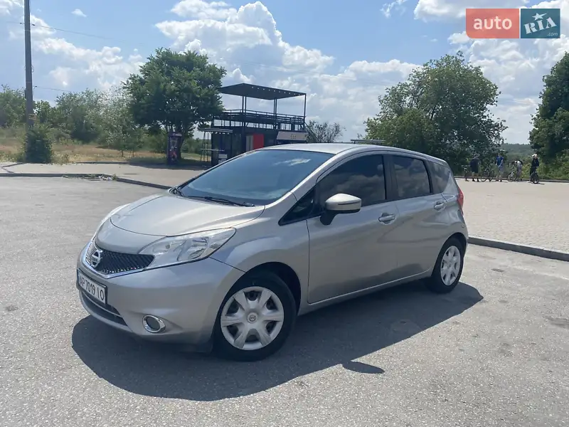 Nissan Note 2015