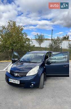 Nissan Note 2011
