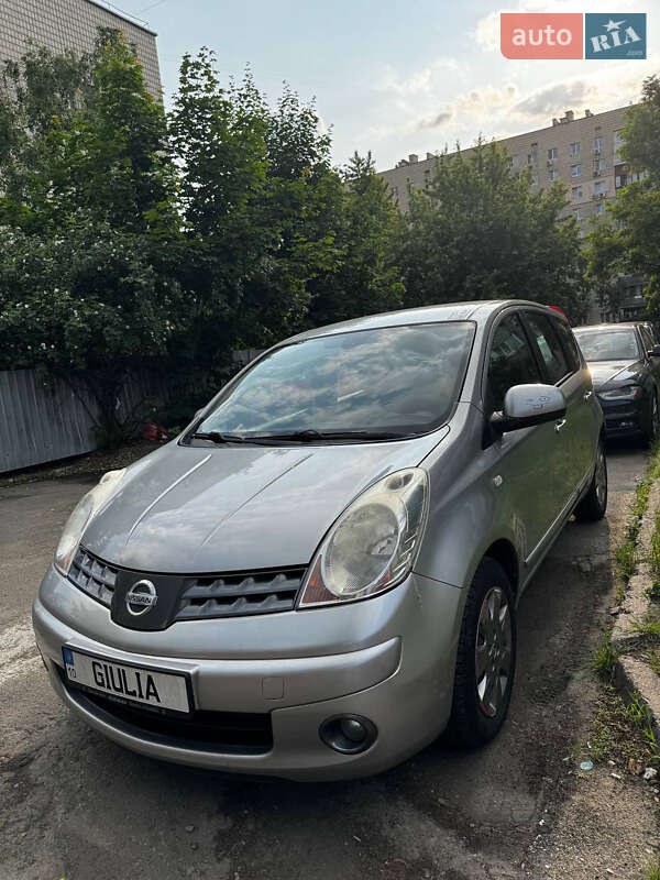 Хетчбек Nissan Note 2007 в Києві