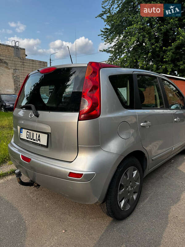 Хетчбек Nissan Note 2007 в Києві