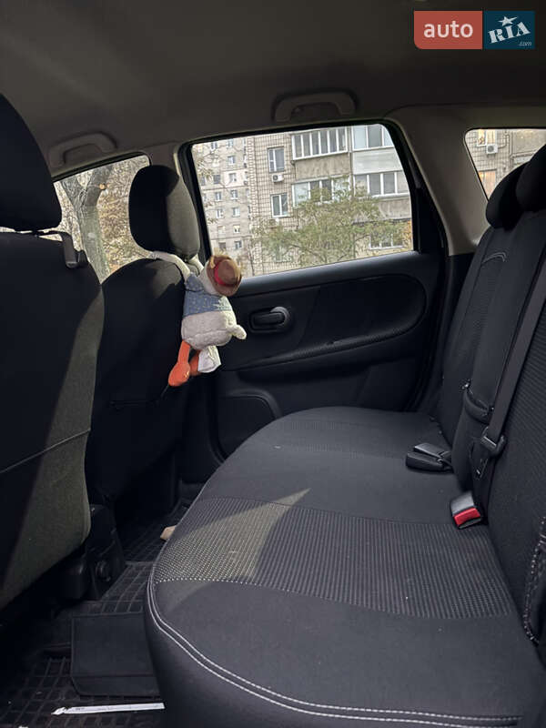 Хетчбек Nissan Note 2007 в Києві
