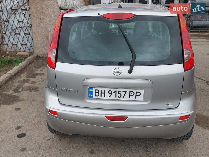 Хетчбек Nissan Note 2008 в Одесі
