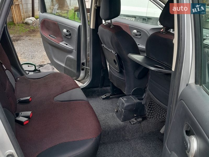 Хетчбек Nissan Note 2008 в Одесі