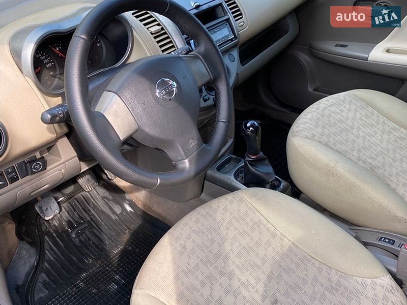 Хетчбек Nissan Note 2008 в Полтаві