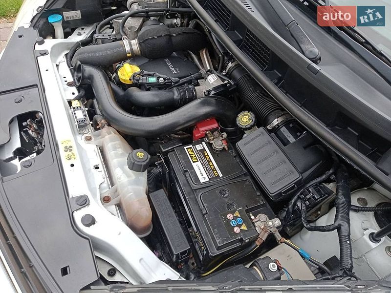 Хэтчбек Nissan Note 2011 в Ровно фото 12 Хэтчбек Nissan Note 2011 в Ровно