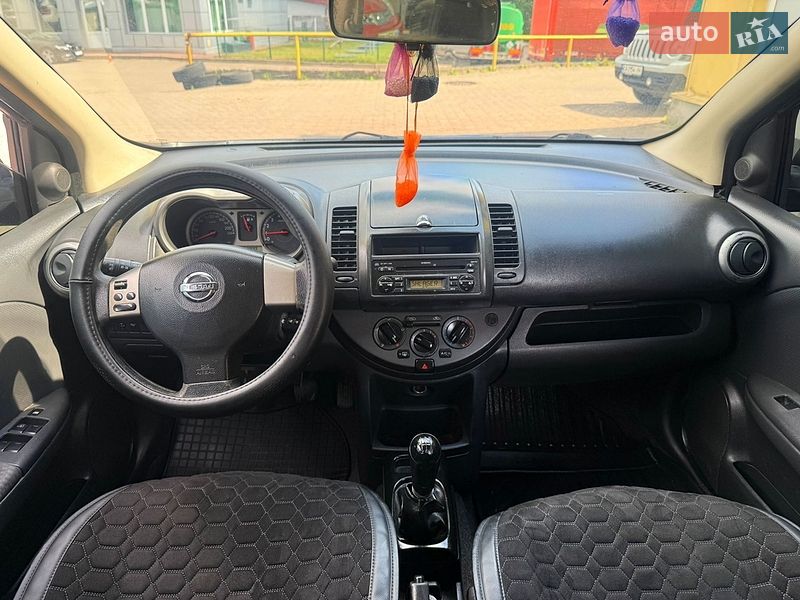 Хетчбек Nissan Note 2006 в Львові