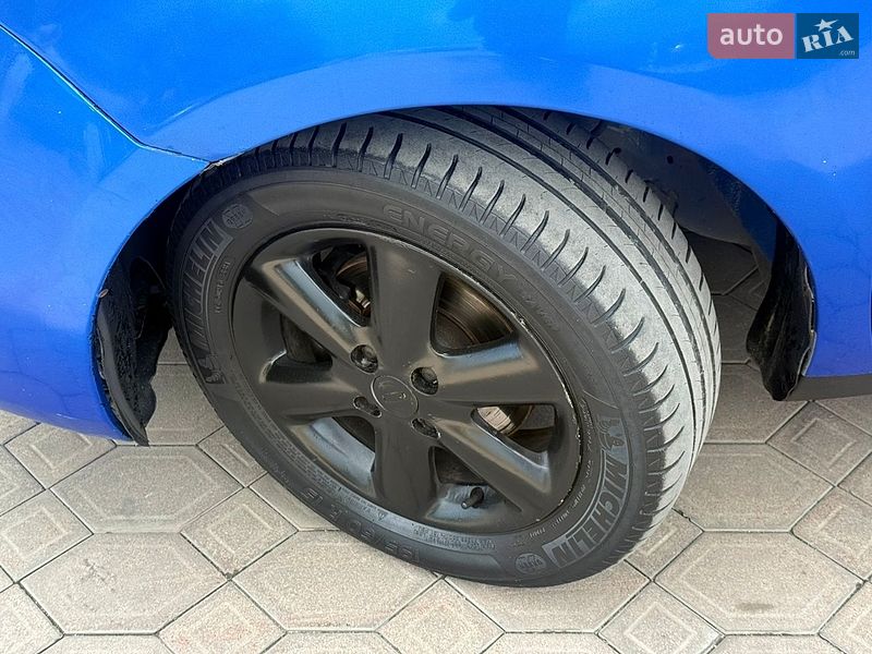 Хетчбек Nissan Note 2006 в Львові
