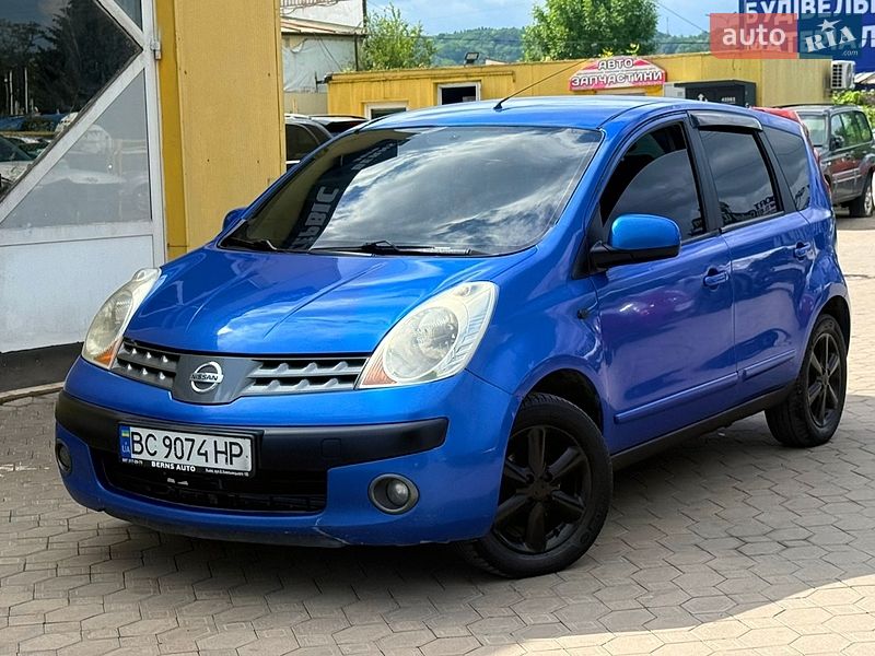 Хетчбек Nissan Note 2006 в Львові