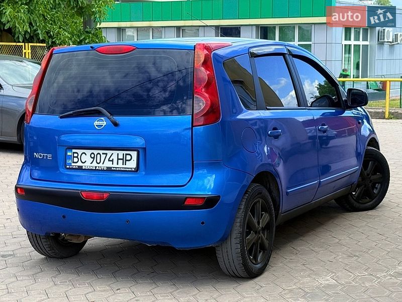 Хетчбек Nissan Note 2006 в Львові