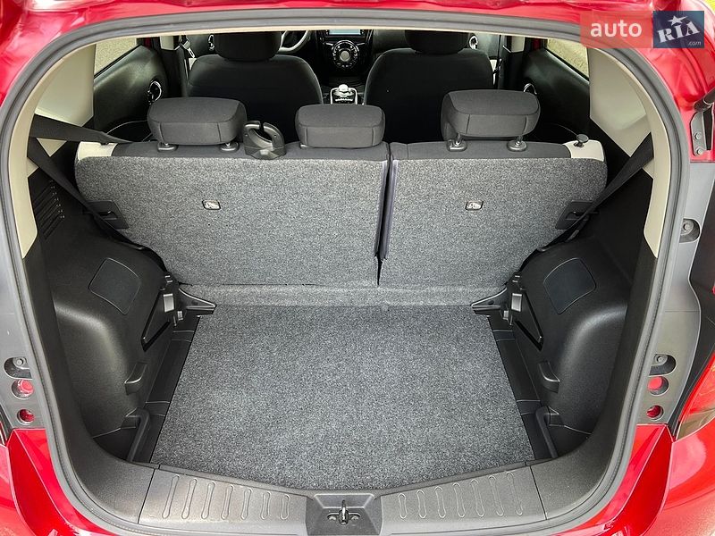 Хетчбек Nissan Note 2017 в Києві фото 7 Хетчбек Nissan Note 2017 в Києві