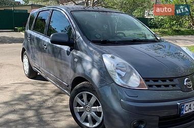 Хэтчбек Nissan Note 2008 в Корсуне-Шевченковском
