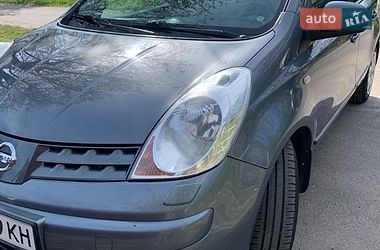 Хэтчбек Nissan Note 2008 в Корсуне-Шевченковском
