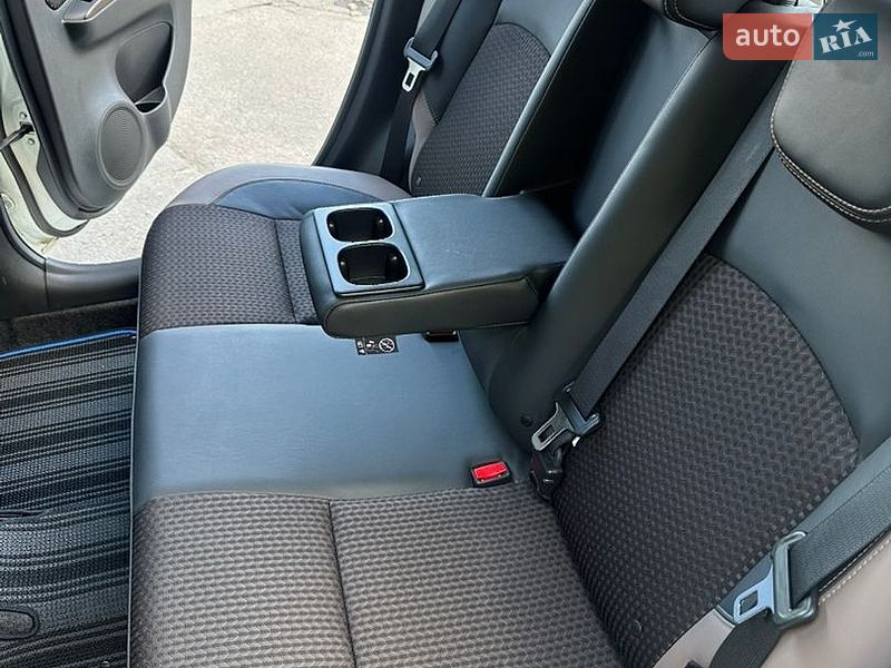 Хэтчбек Nissan Note 2019 в Николаеве фото 58 Хэтчбек Nissan Note 2019 в Николаеве