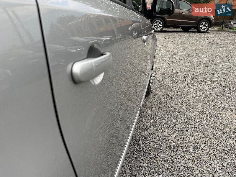 Хэтчбек Nissan Note 2008 в Хмельницком фото 18 Хэтчбек Nissan Note 2008 в Хмельницком