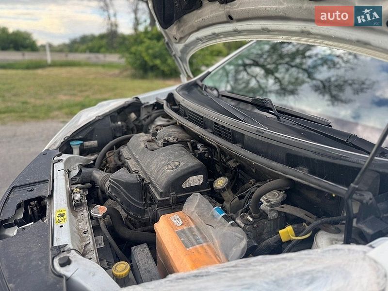 Хетчбек Nissan Note 2012 в Києві фото 11 Хетчбек Nissan Note 2012 в Києві