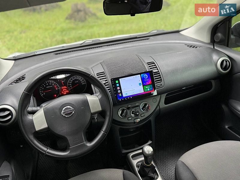 Хетчбек Nissan Note 2012 в Києві фото 18 Хетчбек Nissan Note 2012 в Києві
