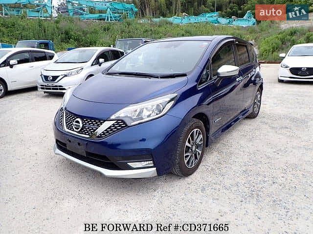 Хетчбек Nissan Note 2019 в Києві фото Хетчбек Nissan Note 2019 в Києві