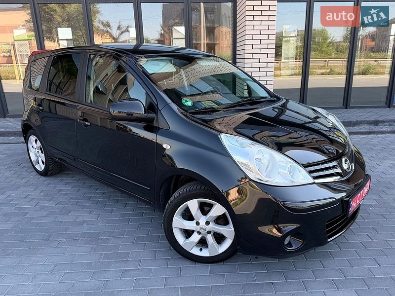 Хэтчбек Nissan Note 2010 в Виннице