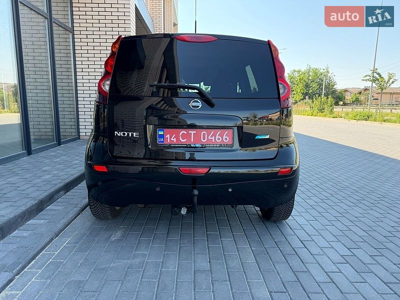 Хэтчбек Nissan Note 2010 в Виннице