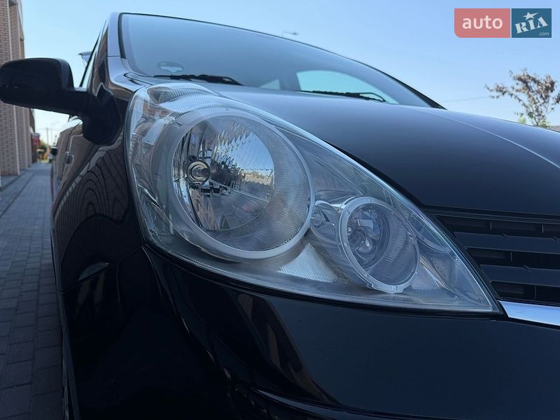 Хэтчбек Nissan Note 2010 в Виннице