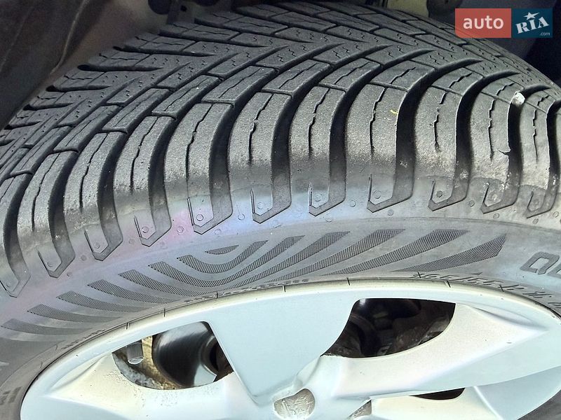 Хэтчбек Nissan Note 2010 в Виннице