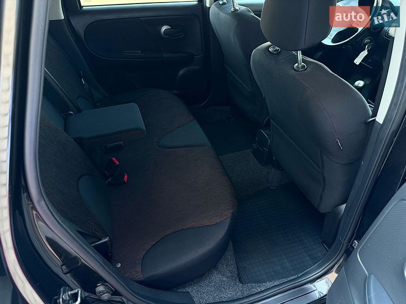 Хэтчбек Nissan Note 2010 в Виннице