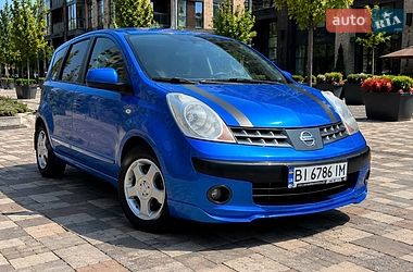 Хэтчбек Nissan Note 2006 в Решетиловке Хэтчбек Nissan Note 2006 в Решетиловке