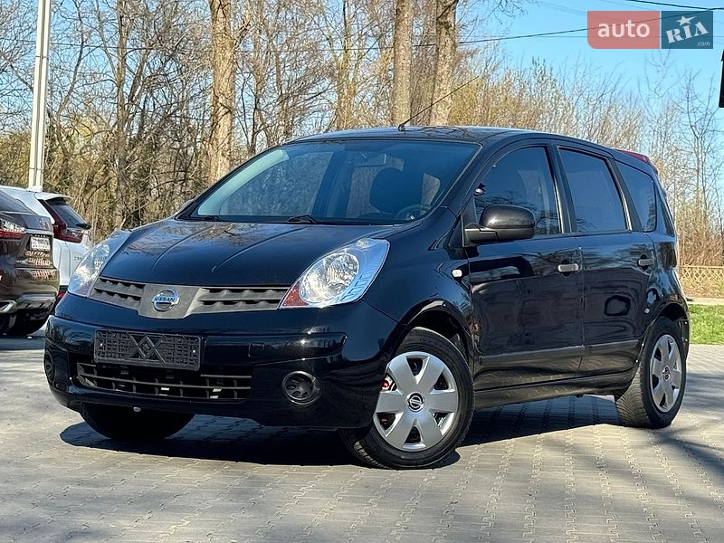 Хетчбек Nissan Note 2007 в Дрогобичі