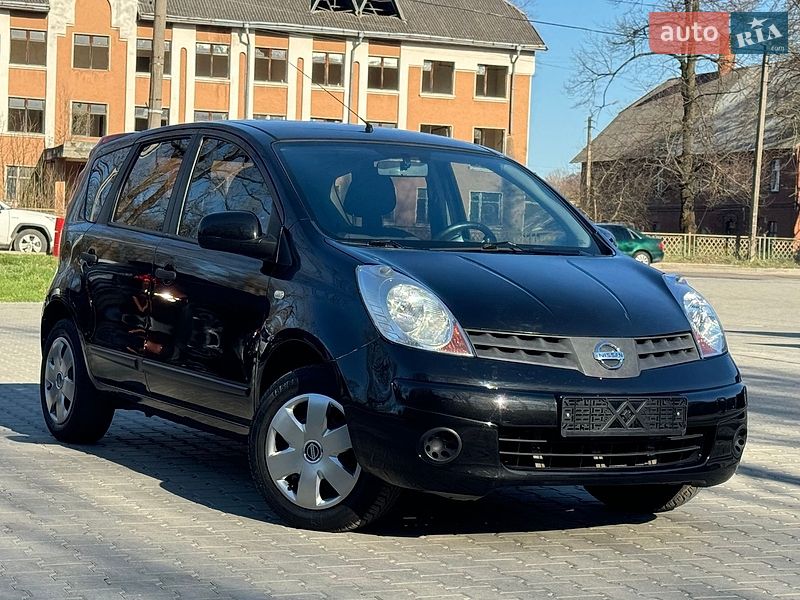 Хетчбек Nissan Note 2007 в Дрогобичі