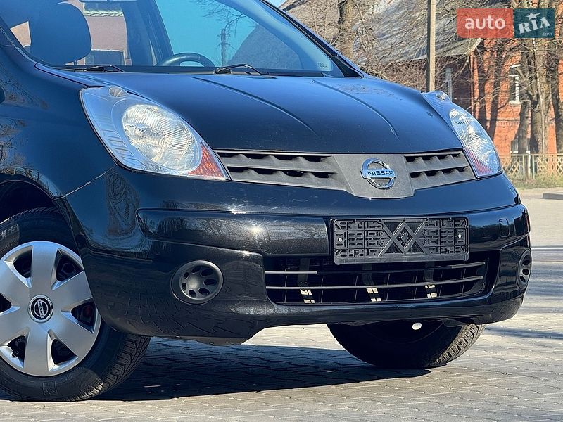 Хетчбек Nissan Note 2007 в Дрогобичі