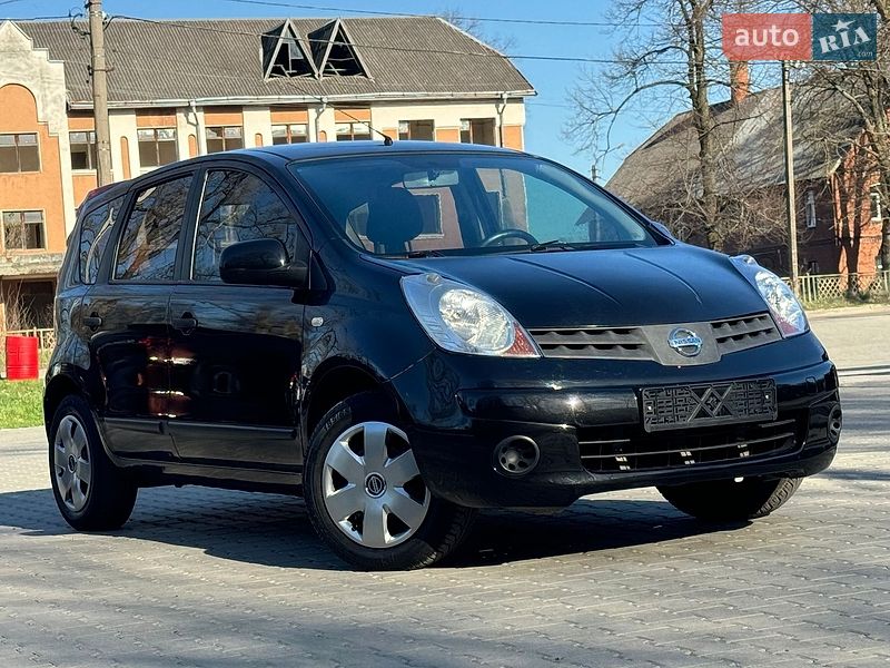 Хетчбек Nissan Note 2007 в Дрогобичі