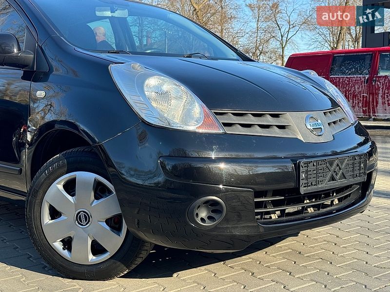 Хетчбек Nissan Note 2007 в Дрогобичі