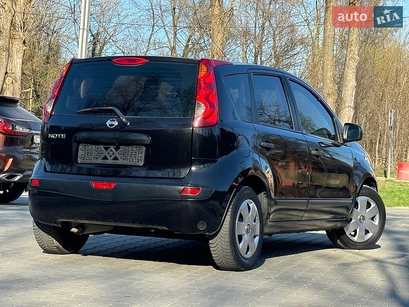 Хетчбек Nissan Note 2007 в Дрогобичі