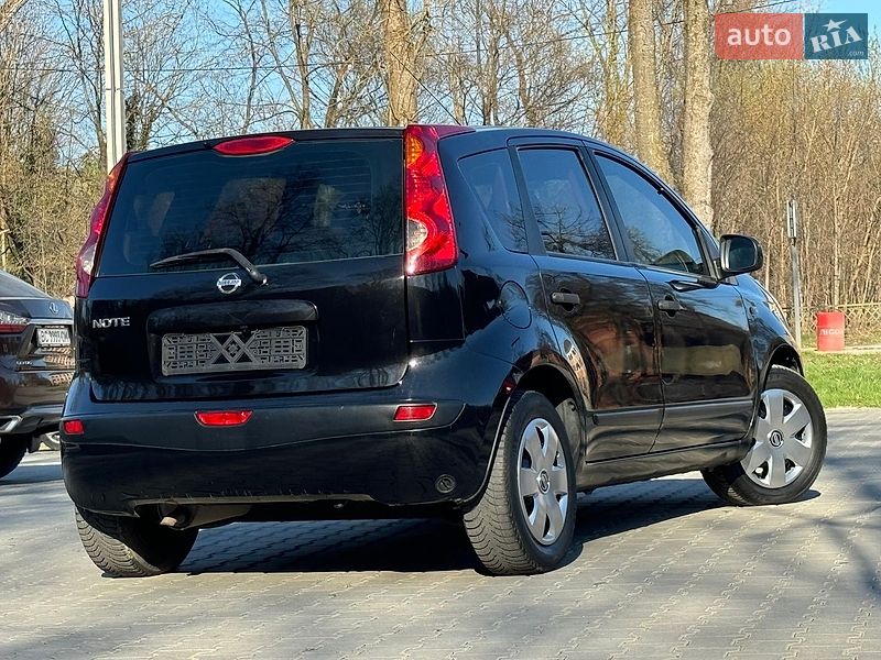 Хетчбек Nissan Note 2007 в Дрогобичі