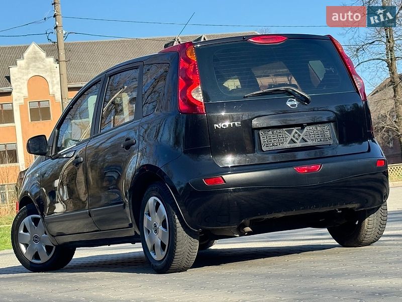 Хетчбек Nissan Note 2007 в Дрогобичі