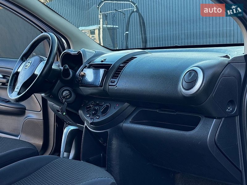 Хетчбек Nissan Note 2007 в Дрогобичі