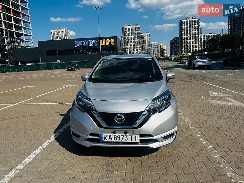Хэтчбек Nissan Note 2019 в Киеве