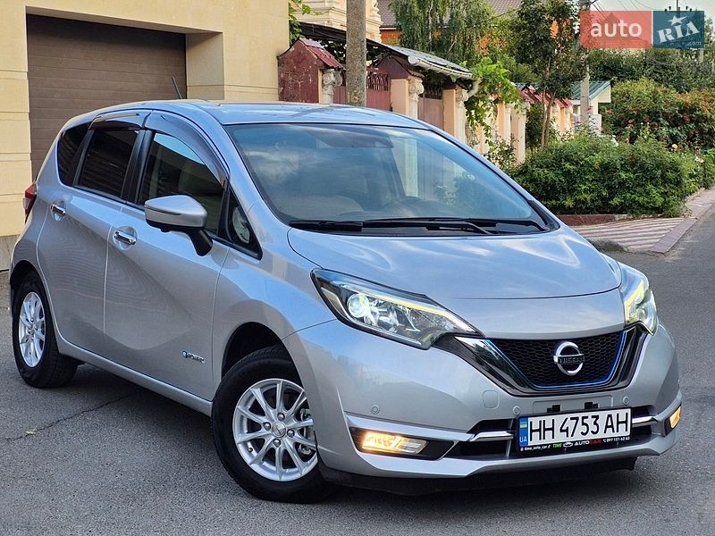 Хэтчбек Nissan Note 2018 в Одессе