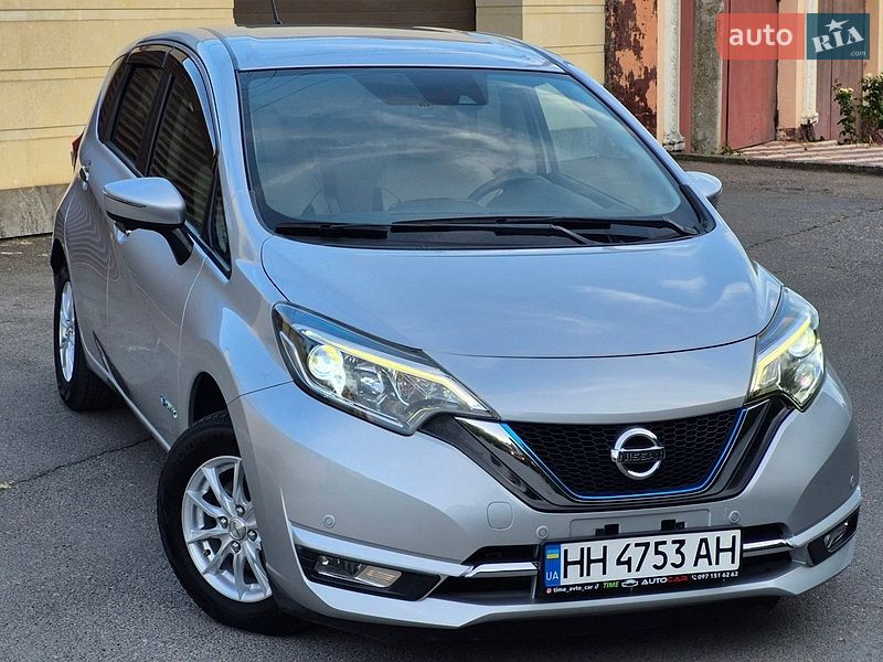 Хэтчбек Nissan Note 2018 в Одессе