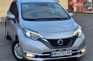 Хэтчбек Nissan Note 2018 в Одессе