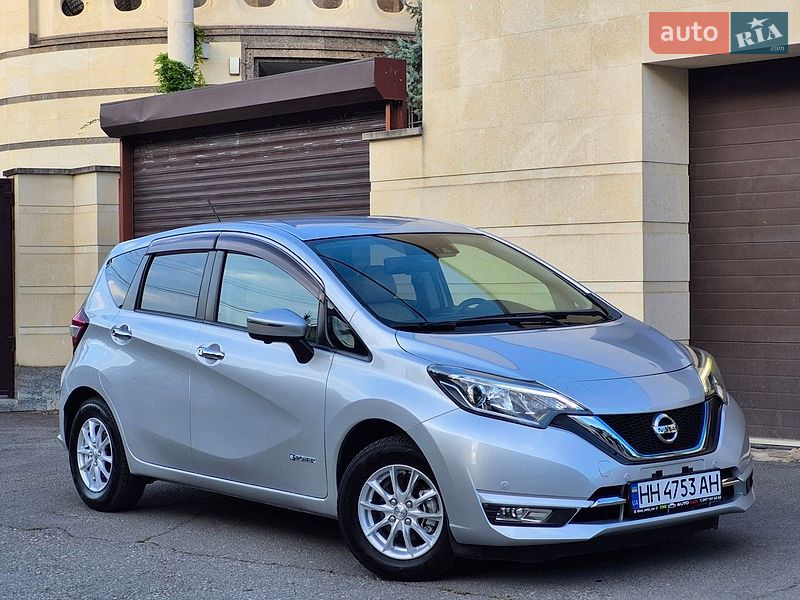 Хэтчбек Nissan Note 2018 в Одессе