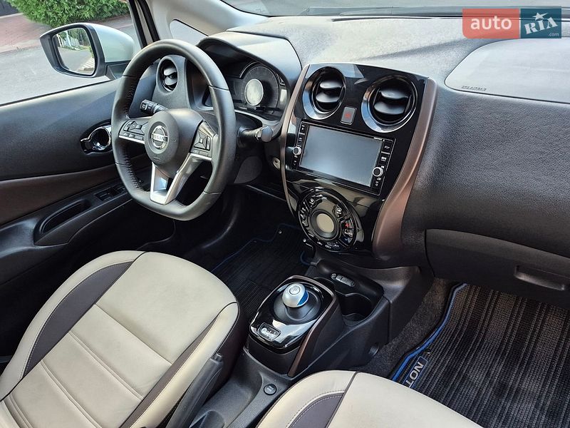 Хэтчбек Nissan Note 2018 в Одессе