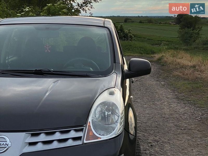 Хетчбек Nissan Note 2007 в Горохові