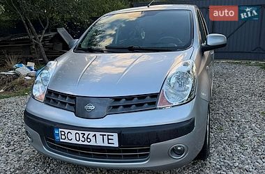 Хетчбек Nissan Note 2006 в Косові Хетчбек Nissan Note 2006 в Косові