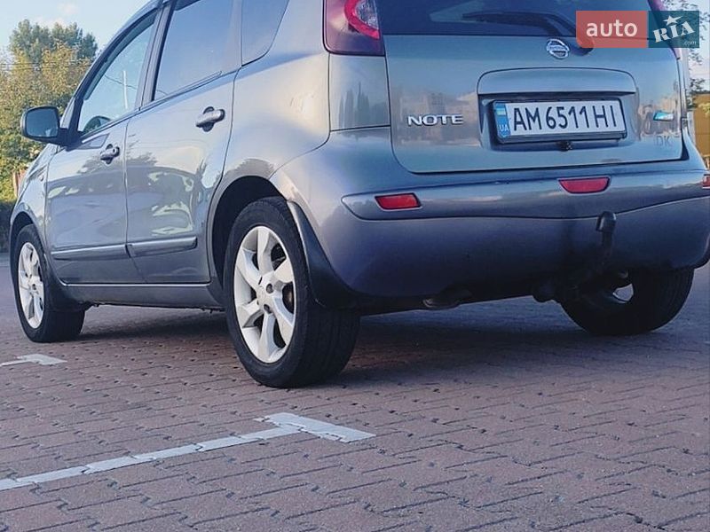 Хетчбек Nissan Note 2009 в Житомирі