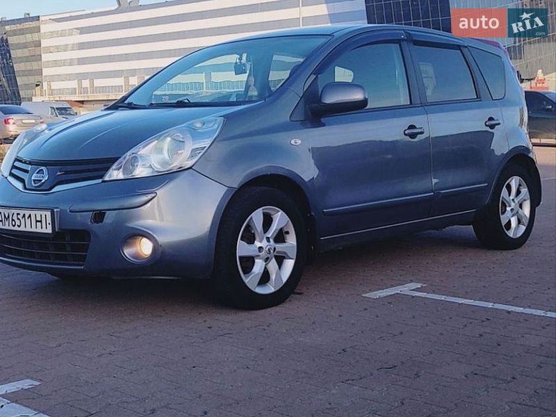 Хетчбек Nissan Note 2009 в Житомирі