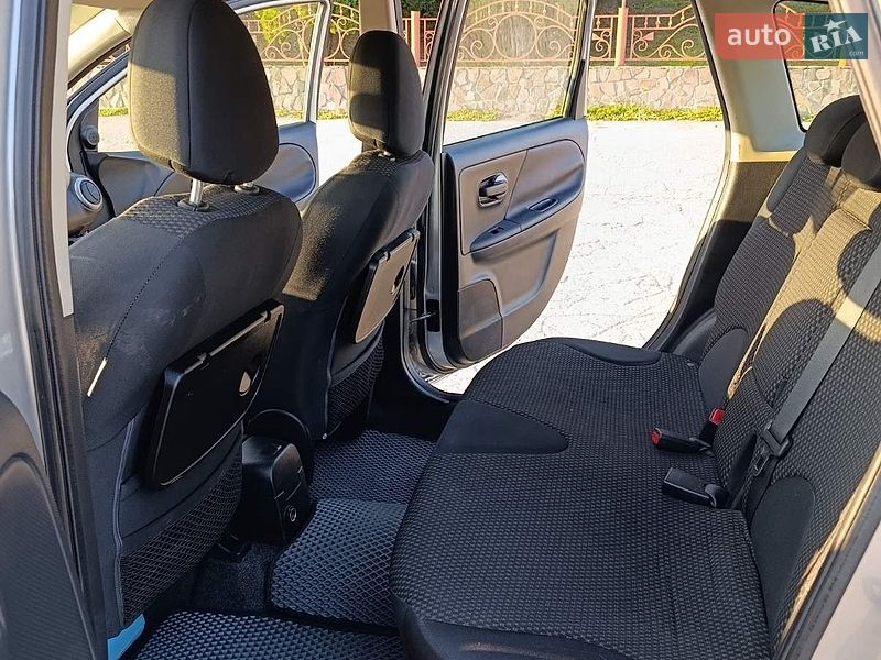 Хэтчбек Nissan Note 2008 в Хмельницком фото 11 Хэтчбек Nissan Note 2008 в Хмельницком