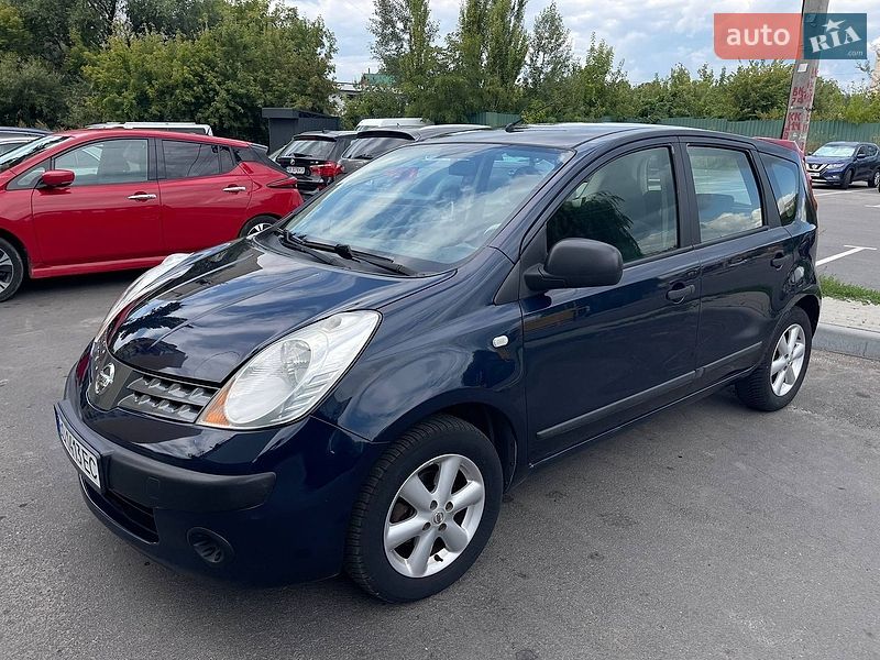 Хэтчбек Nissan Note 2006 в Виннице Хэтчбек Nissan Note 2006 в Виннице